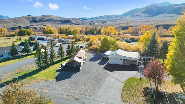 $650,000 | 107 Willow Street, Mackay, ID 83251