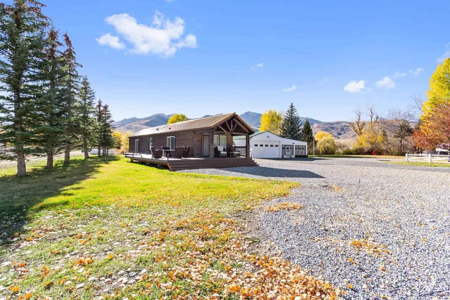 $650,000 | 107 Willow Street, Mackay, ID 83251