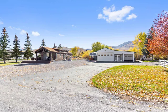 $650,000 | 107 Willow Street, Mackay, ID 83251