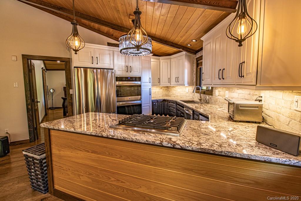 29 Cloud Nine Road Leicester, NC 28748 - Photo 4 of 35 Gallery Image 4
