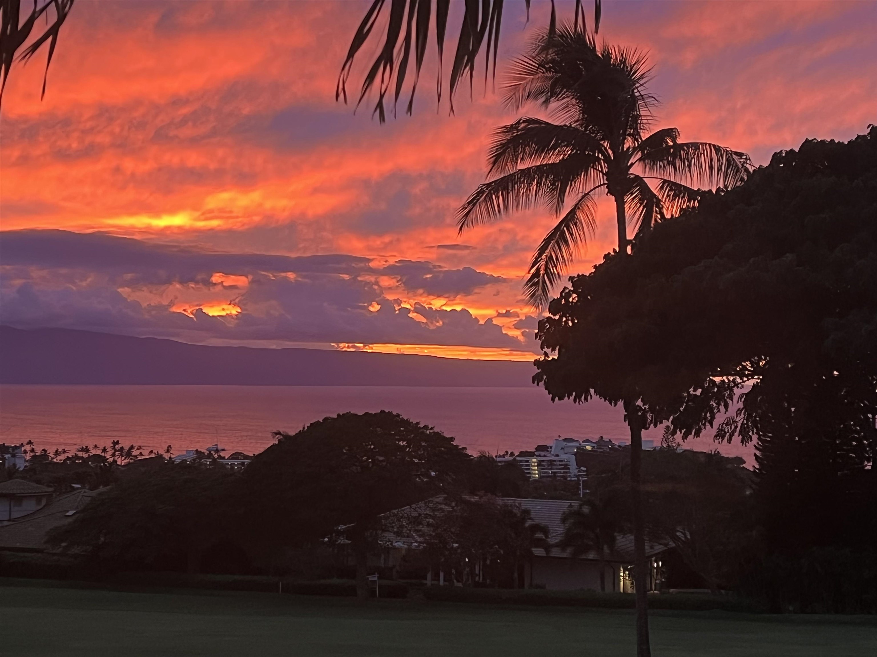 50 Puu Anoano Street, Unit 2804 Lahaina, HI 96761 - Photo 47 of 49 a view of sunset