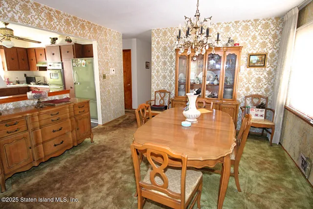 $899,000 | 785 Hylan Boulevard | Grasmere