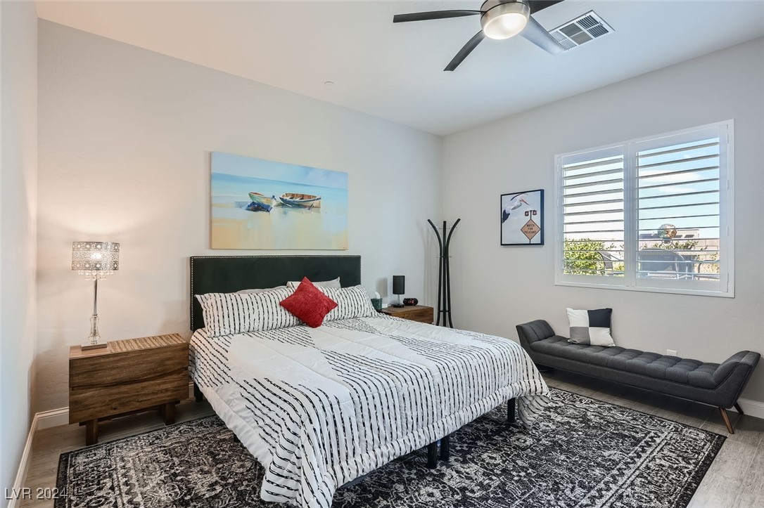 920 Everest Peak Avenue Henderson, NV 89012 - Photo 14 of 34 Primary