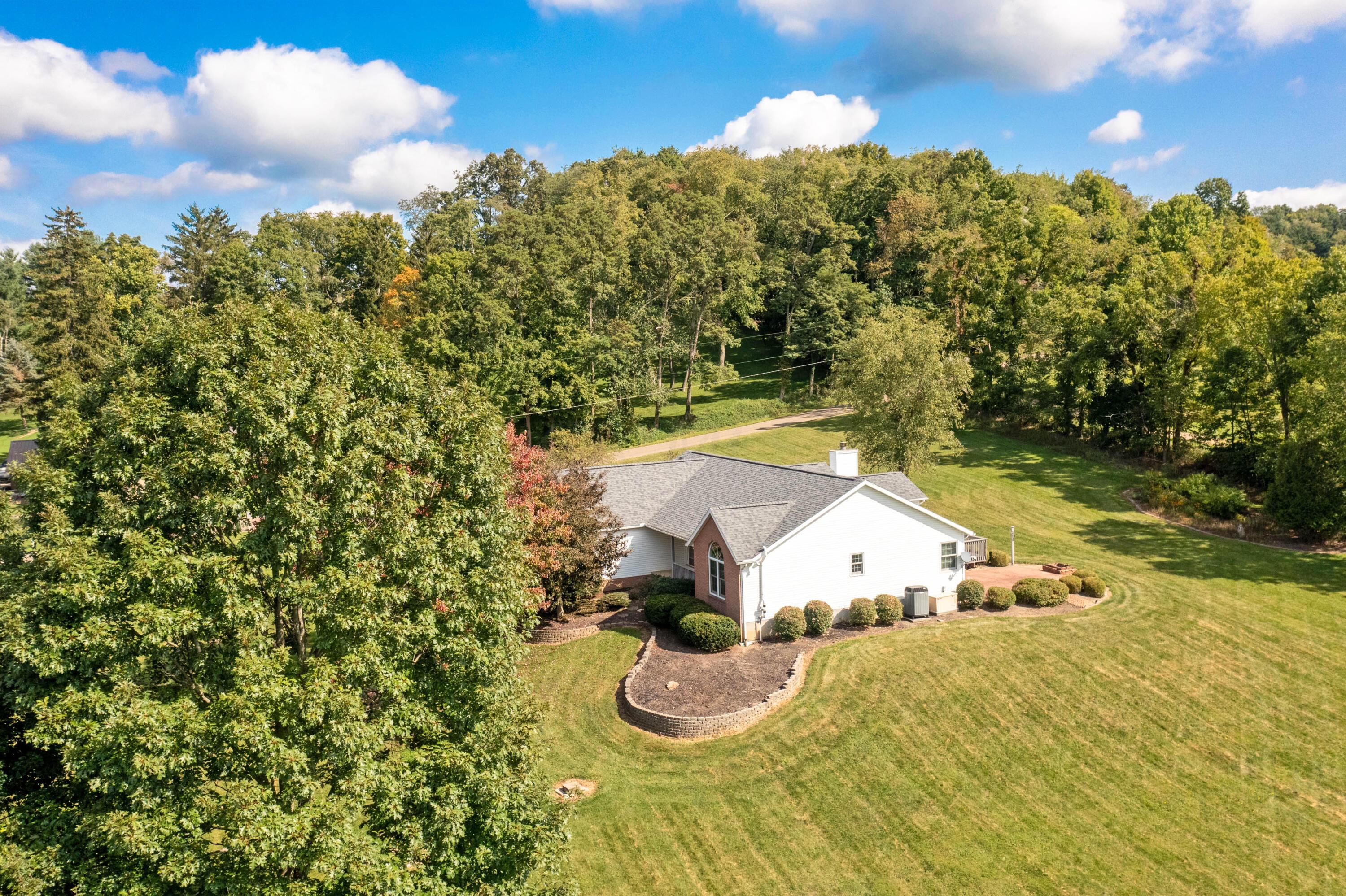 1166 Hathaway Road Bellville, OH 44813 - Photo 36 of 71 1166HathawayRoadExt_Hommati102(1)
