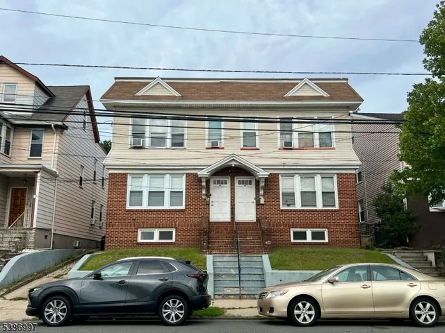 $2,000 | 89 Davis Avenue, Unit 1, Kearny, NJ 07032