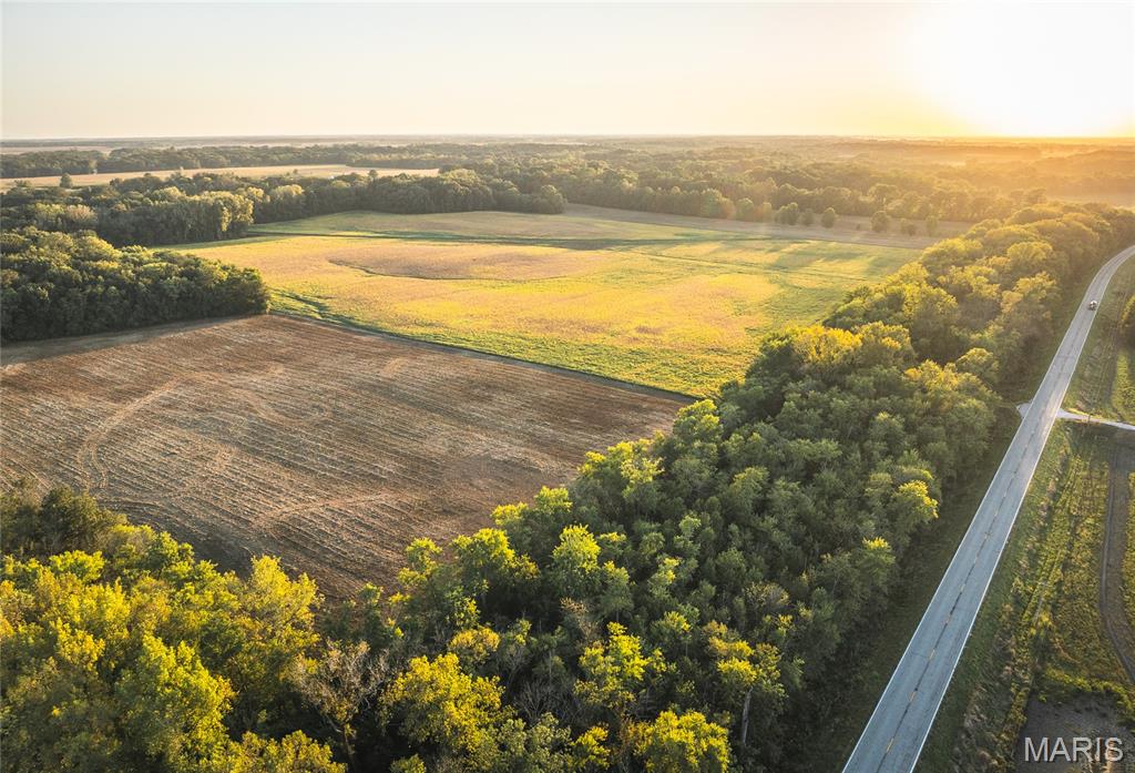 108 Chesterfield Il 62630 Chesterfield, IL 62630 - Photo 4 of 27