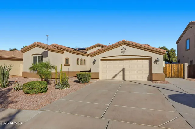 $405,000 | 146 West Blue Lagoon Drive, Casa Grande, AZ 85122