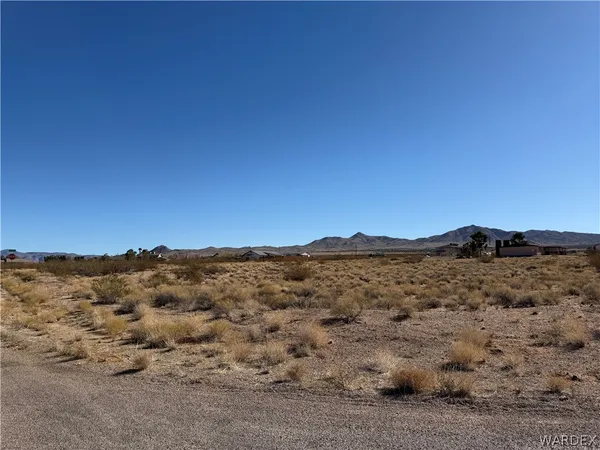 $7,900 | 8668 Desert View Drive, Kingman, AZ 86401