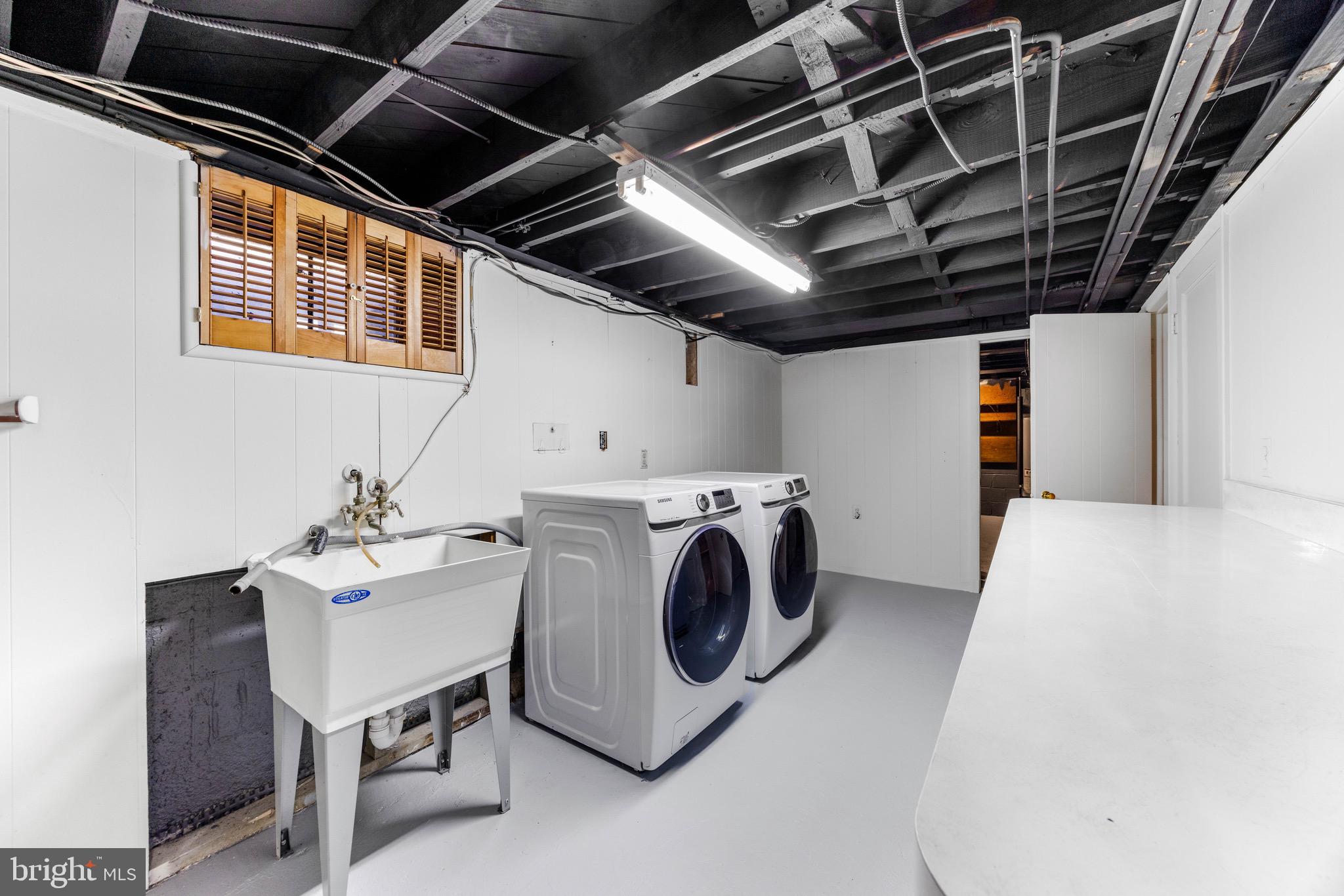 1114 Arran Road Baltimore, MD 21239 - Photo 33 of 49 Basement laundry room