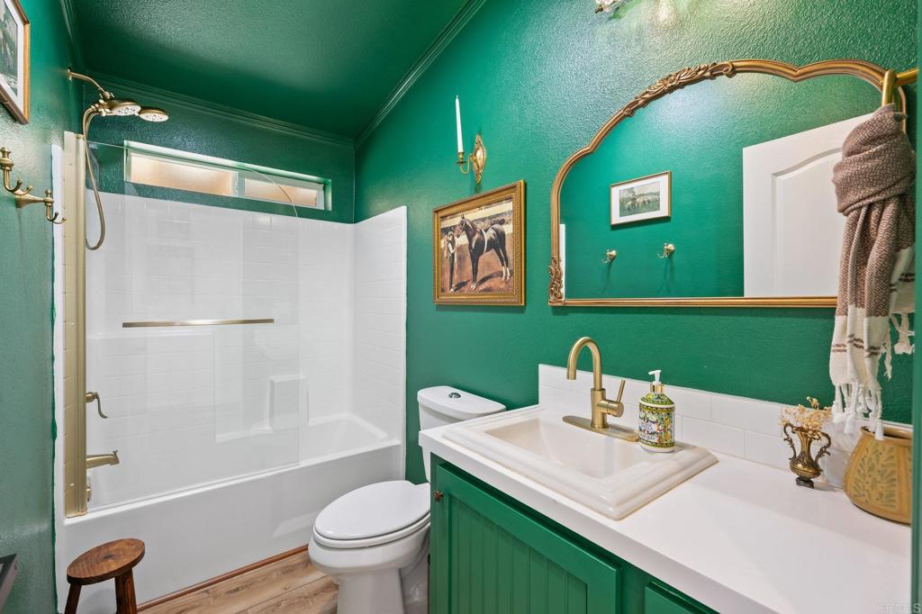 3570 Canonita Drive Fallbrook, CA 92028 - Photo 19 of 40