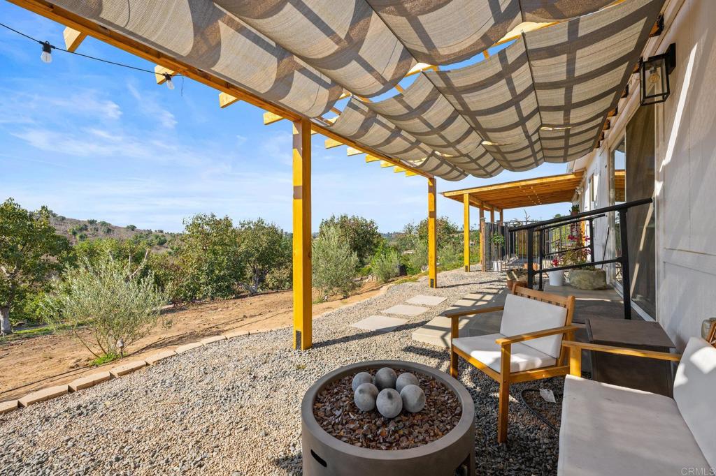 3570 Canonita Drive Fallbrook, CA 92028 - Photo 29 of 40