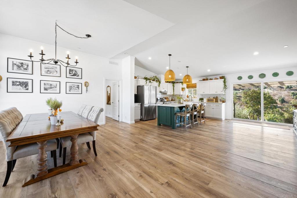 3570 Canonita Drive Fallbrook, CA 92028 - Photo 5 of 40