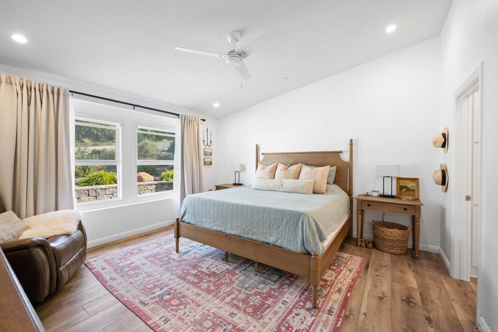 3570 Canonita Drive Fallbrook, CA 92028 - Photo 10 of 40