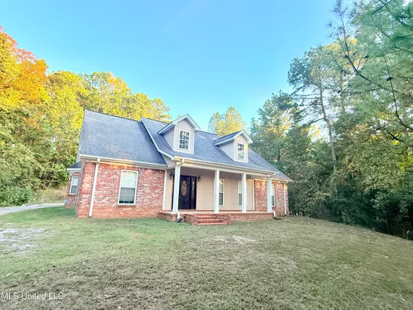 $299,000 | 466 Fort Hill Road, Grenada, MS 38901