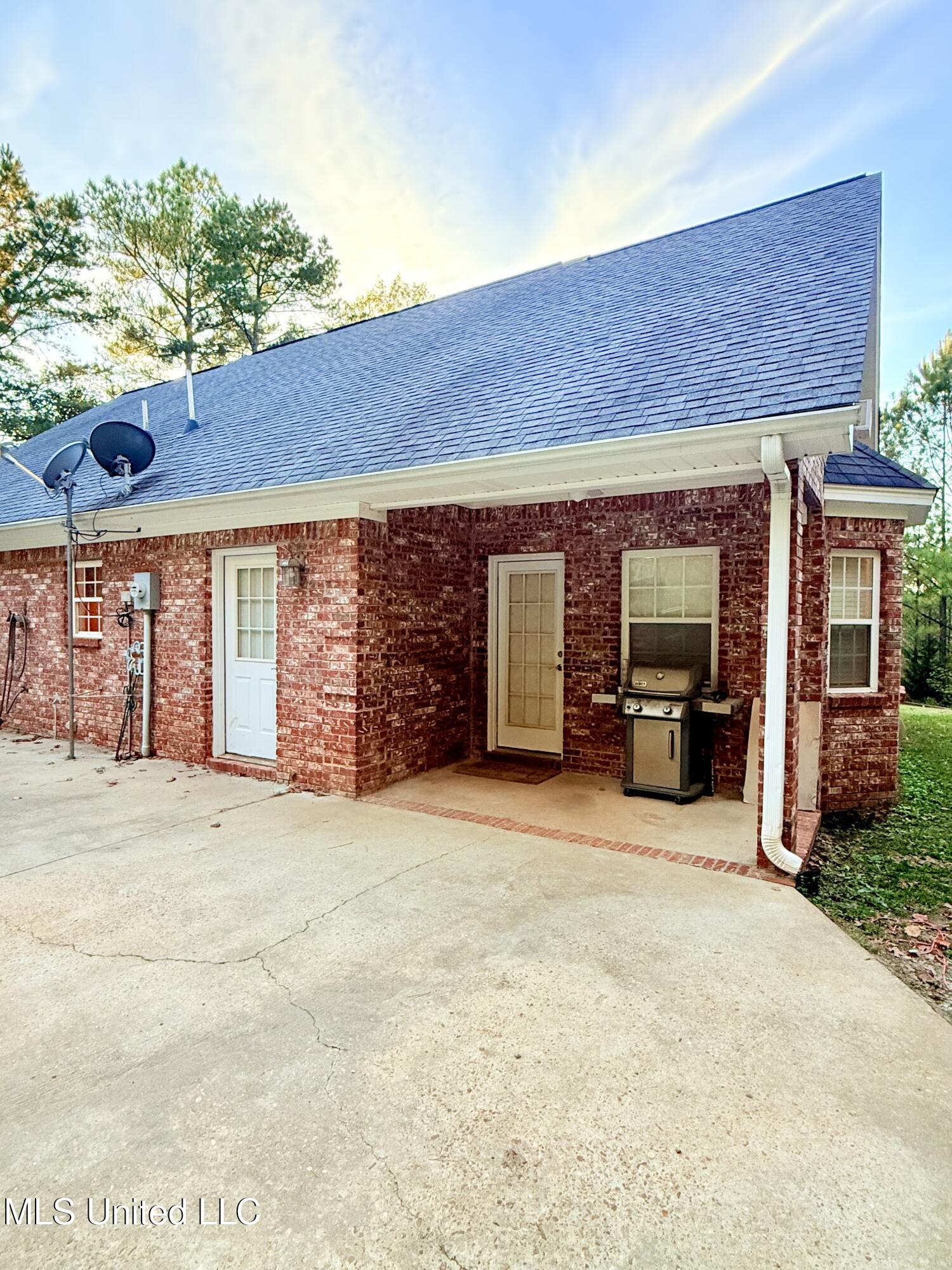 466 Fort Hill Road Grenada, MS 38901 - Photo 35 of 39 IMG_3457