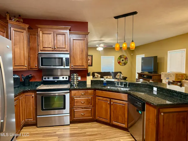 $299,000 | 466 Fort Hill Road, Grenada, MS 38901