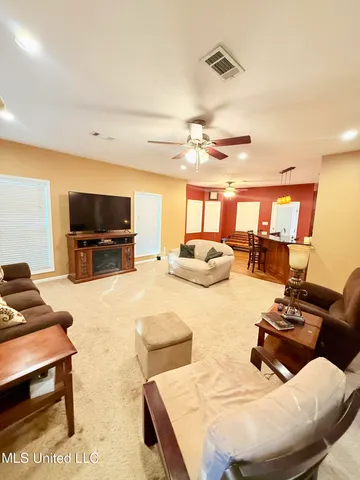 $299,000 | 466 Fort Hill Road, Grenada, MS 38901