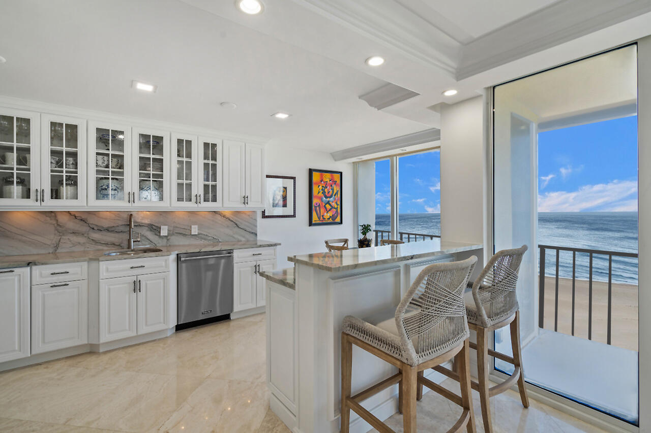 2800 South Ocean Boulevard, Unit 5F Boca Raton, FL 33432 - Photo 14 of 55 011-2800SouthOceanBoulevard-Unit5F-BocaR