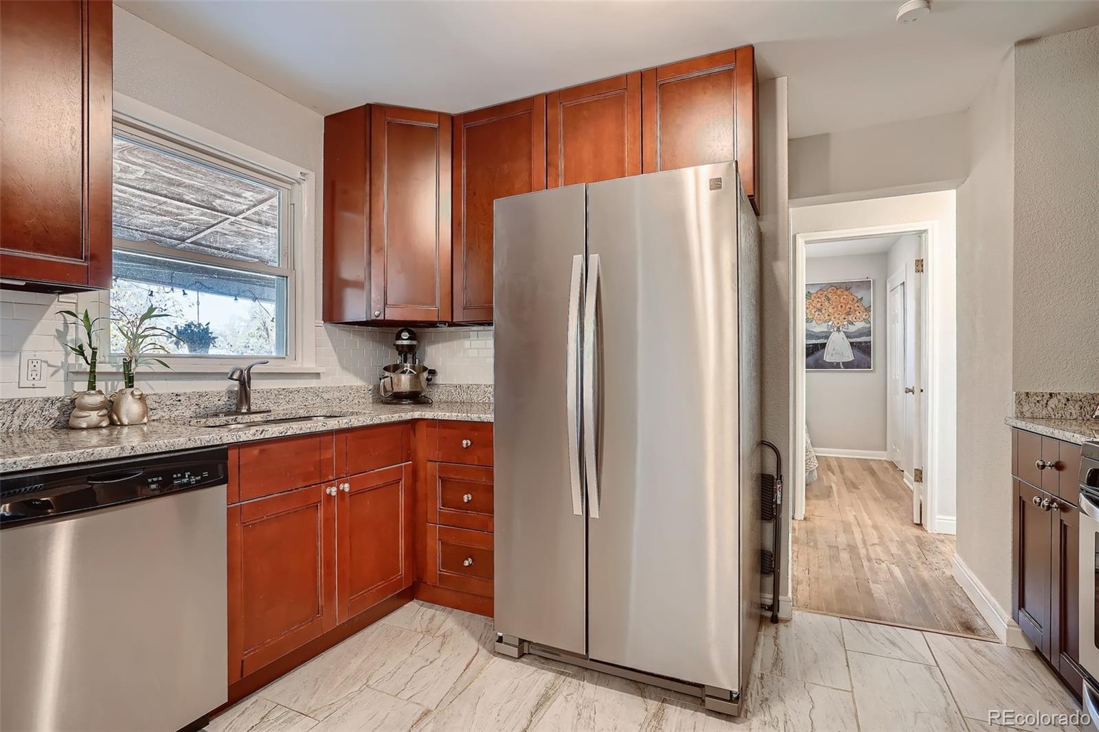 795 Moline Street Aurora, CO 80010 - Photo 10 of 29