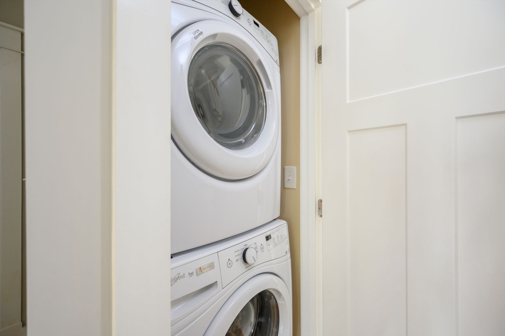 7 Taylor Lane, Unit 3 Hingham, MA 02043 - Photo 11 of 25