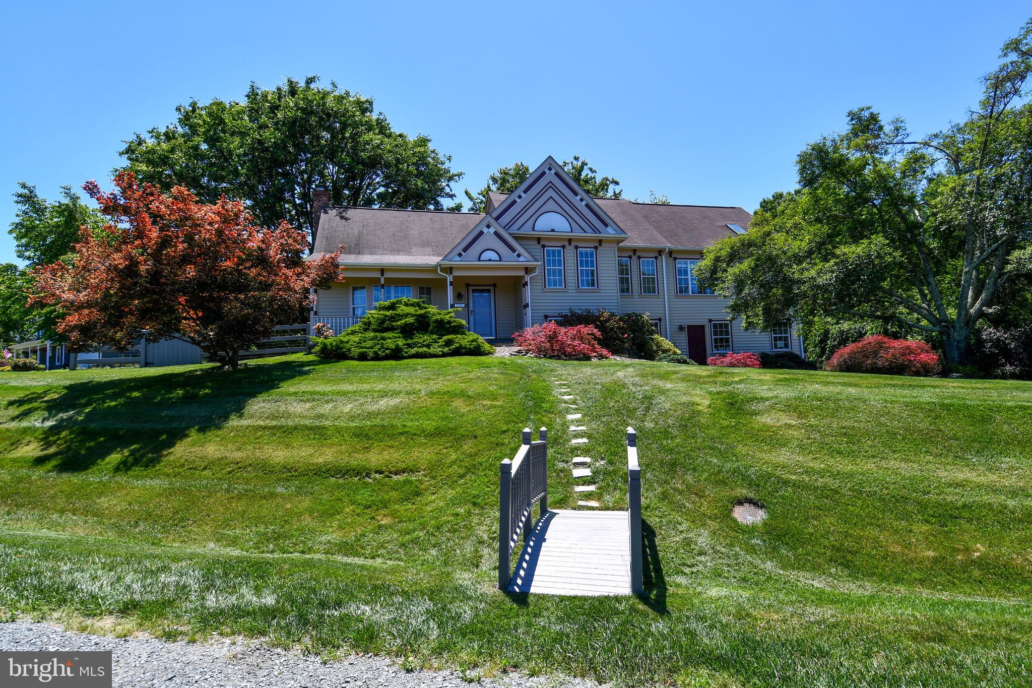 11061 Tottenham Lane Reston, VA 20194 - Photo 3 of 89