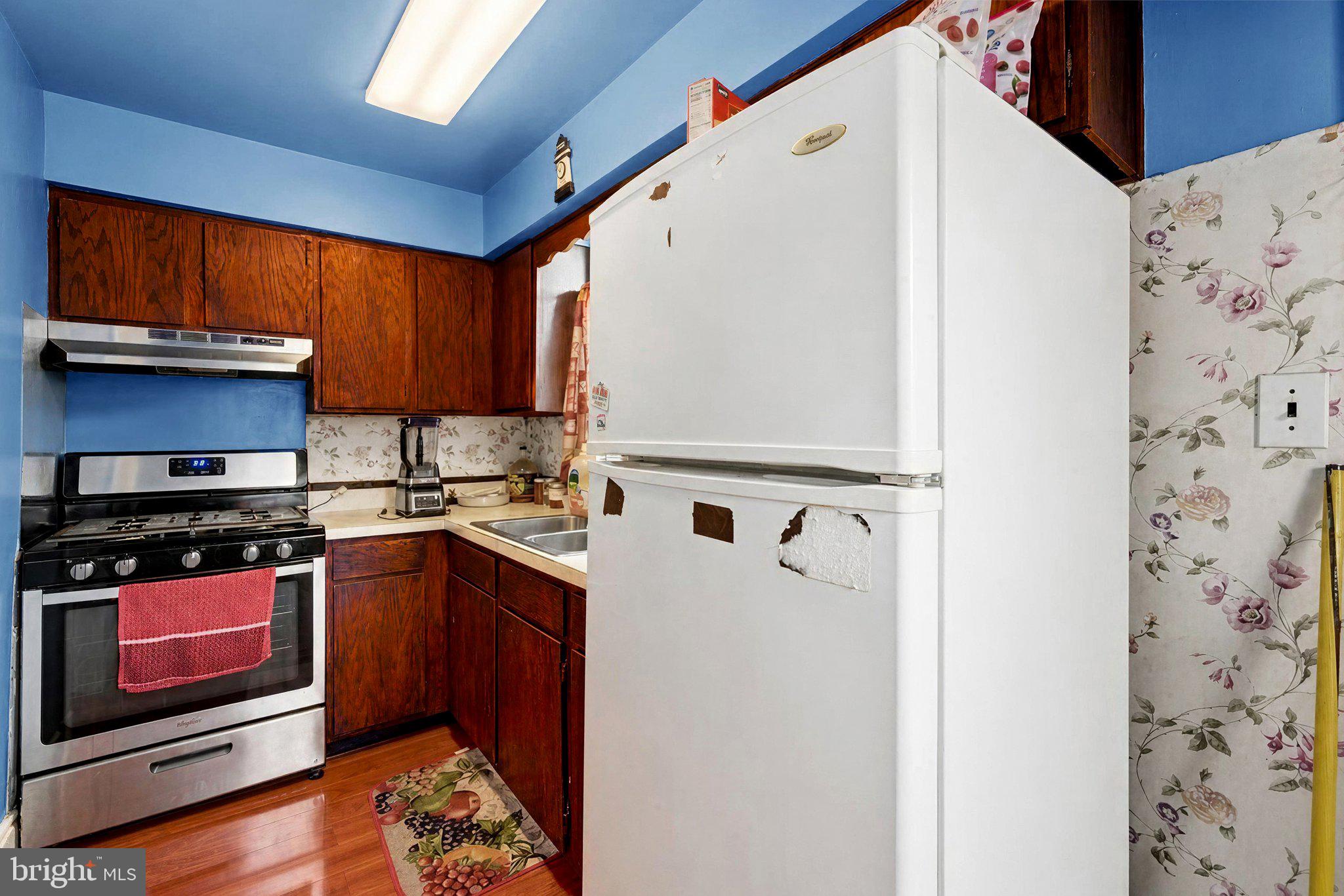 109 West Hilltop Road Baltimore, MD 21225 - Photo 14 of 32 Gallery Image 14