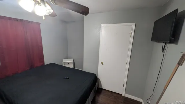 $400,000 | 5915 Bronco Way, San Antonio, TX 78239