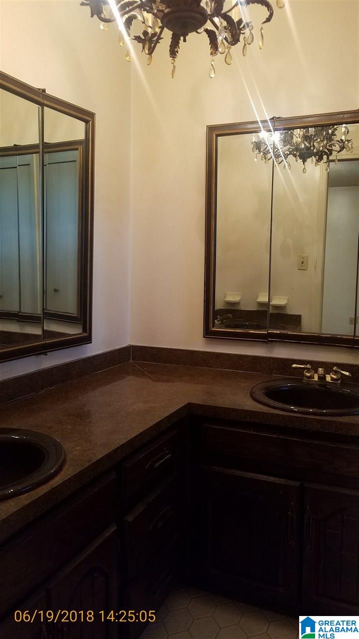 1037 7th Street West Birmingham, AL 35204 - Photo 15 of 23