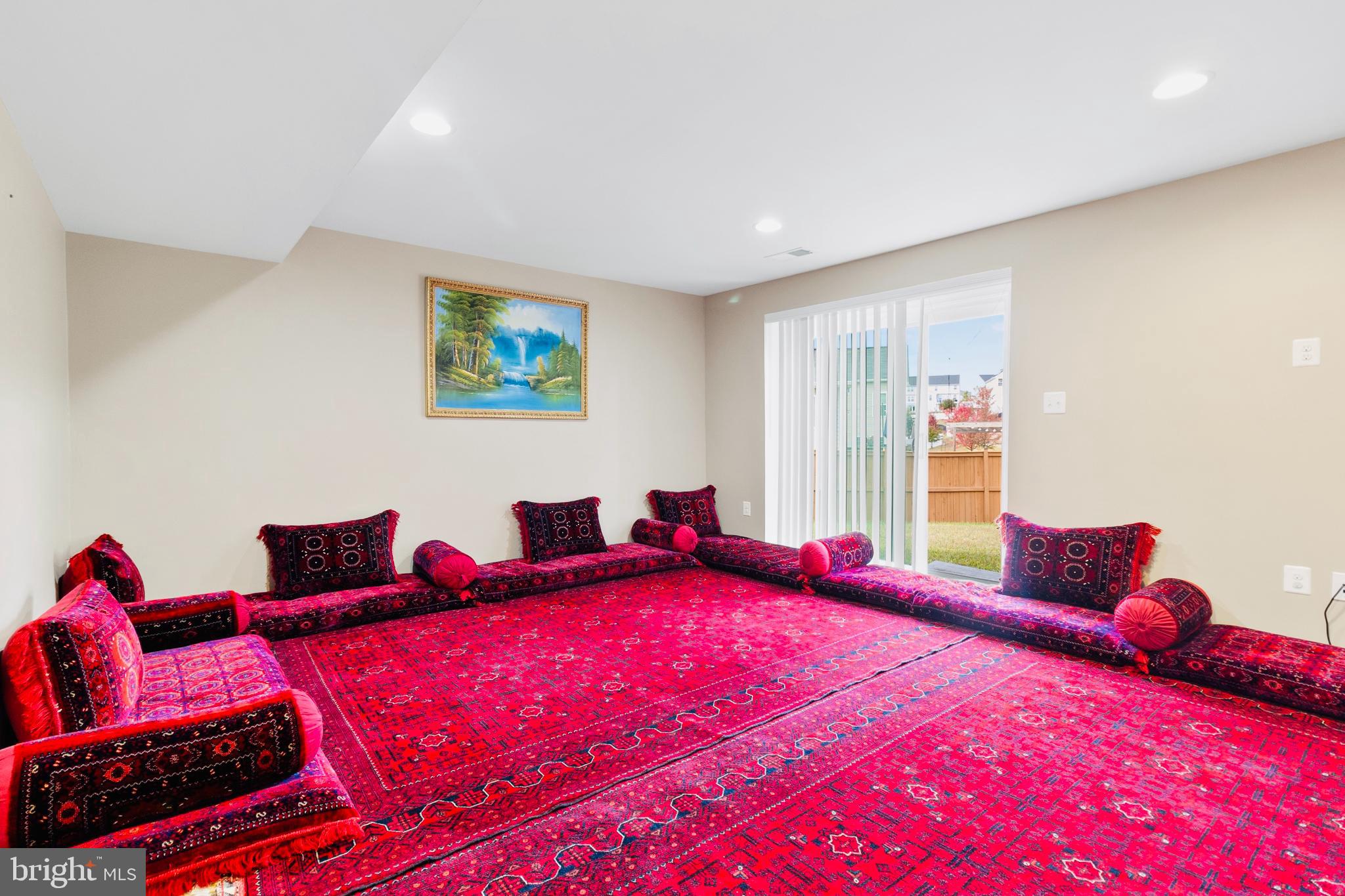 3214 Fledgling Circle Woodbridge, VA 22193 - Photo 20 of 30 a bedroom with two beds and a large window