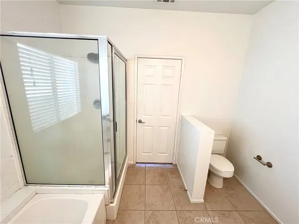 $2,450 | 13561 Fullerton Lane, Victorville, CA 92392