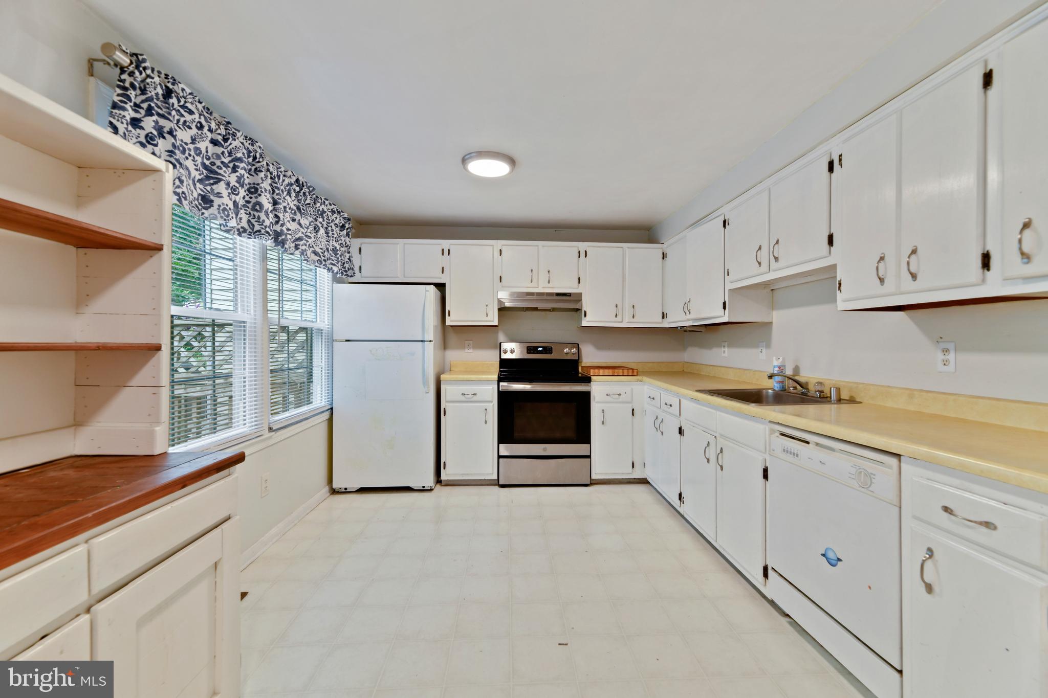 4812 Variation Road Baltimore, MD 21236 - Photo 11 of 30