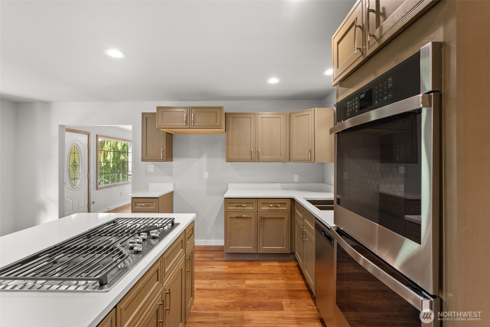 259-10 Tooley Road Toledo, WA 98591 - Photo 12 of 40 a kitchen with a stove and a refrigerator