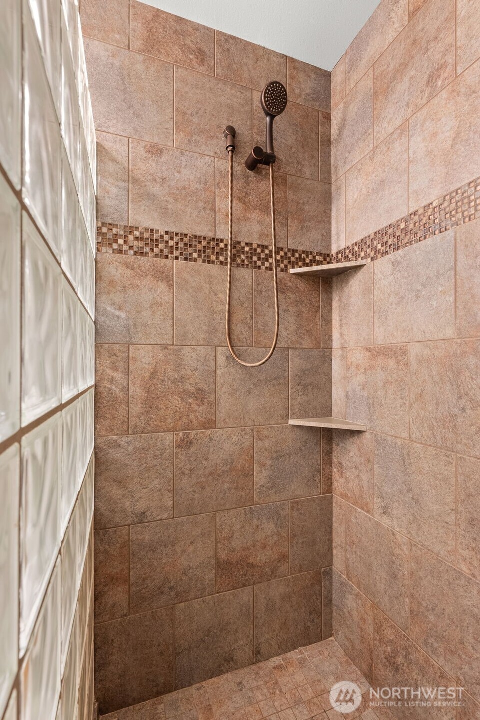 259-10 Tooley Road Toledo, WA 98591 - Photo 20 of 40 a bathroom with a shower
