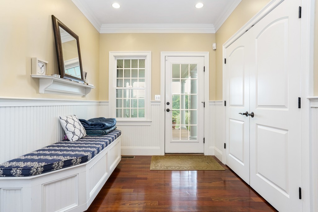 339 Hatherly Road Scituate, MA 02066 - Photo 6 of 30 Gallery Image 6