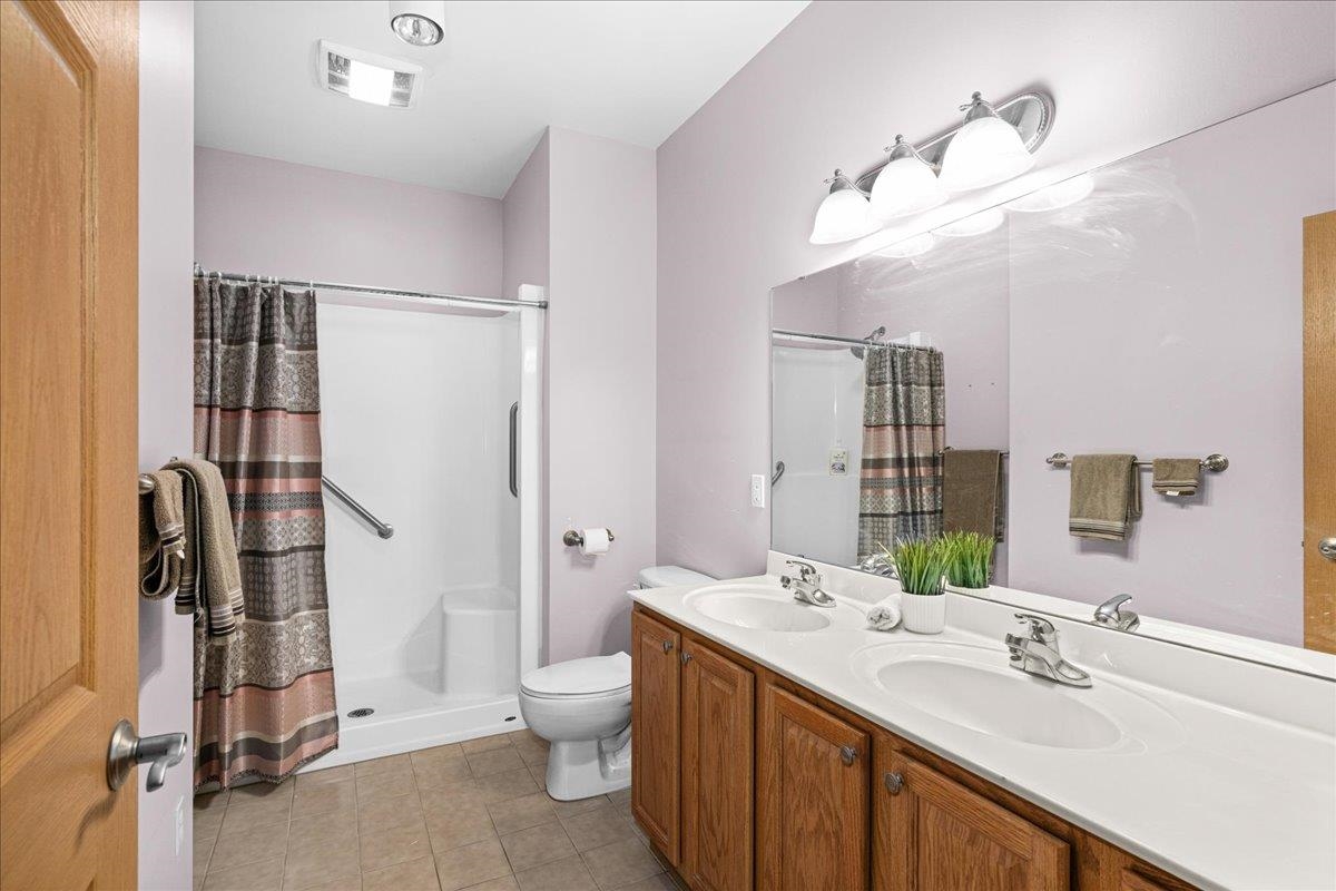 4042 Haines Road, Unit 313 Duluth, MN 55811 - Photo 16 of 25 Gallery Image 16