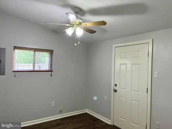 $1,595 | 5 Warfel Drive, Delaware City, DE 19706