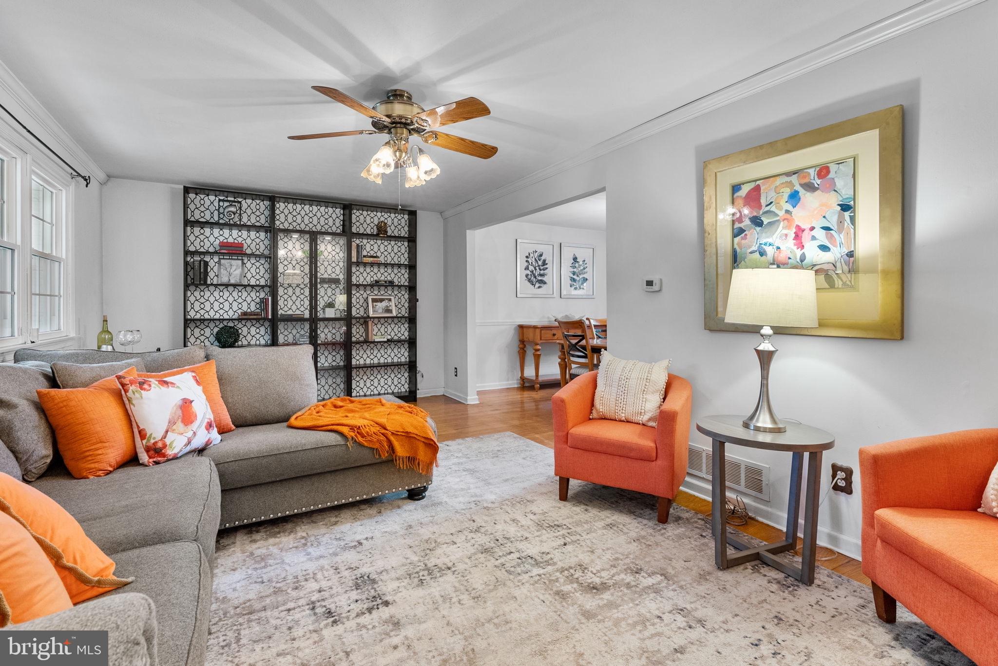 373 Saly Road Yardley, PA 19067 - Photo 6 of 27 Living Room