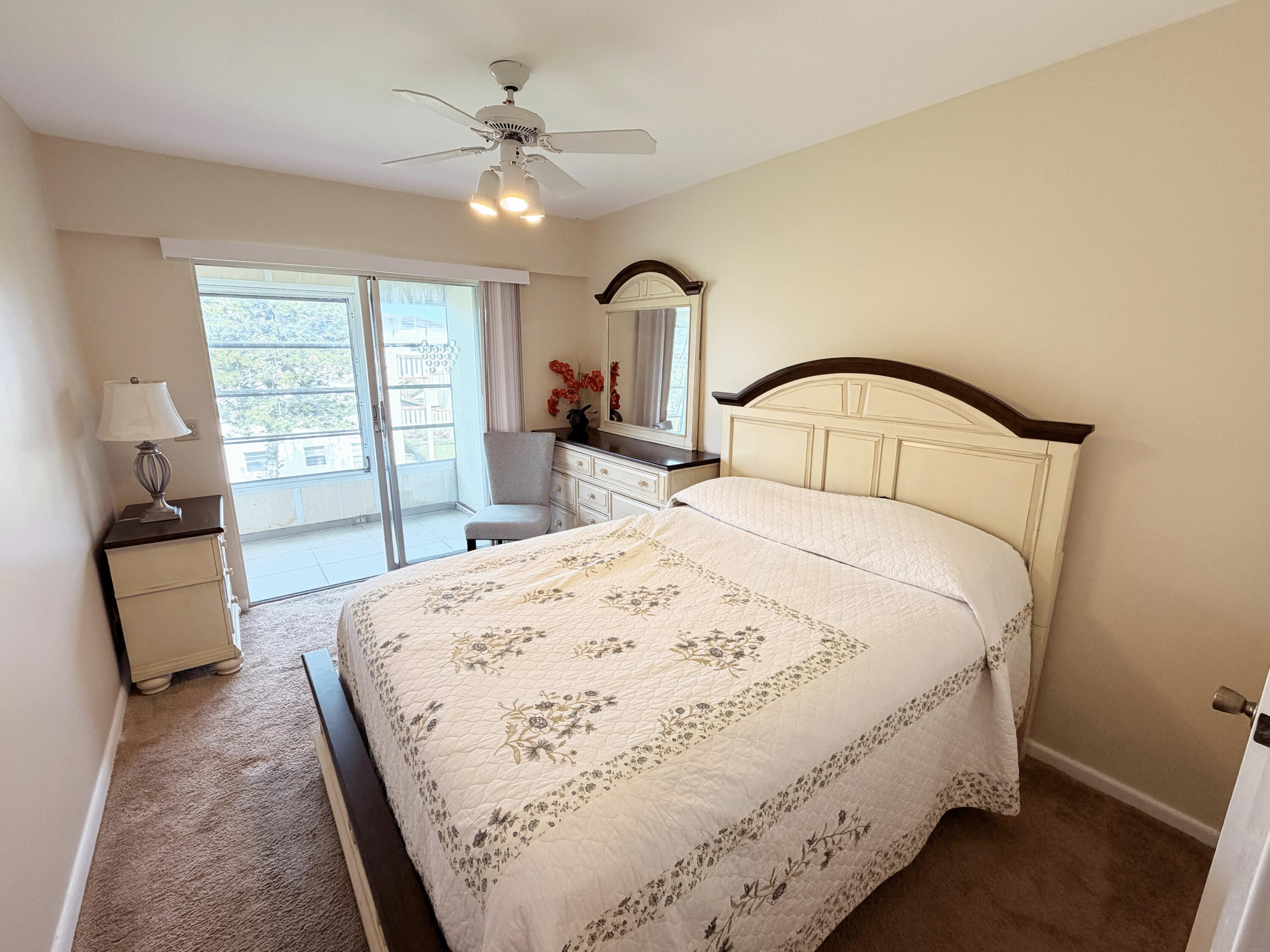 375 Mansfield I Boca Raton, FL 33434 - Photo 9 of 15 masterbed