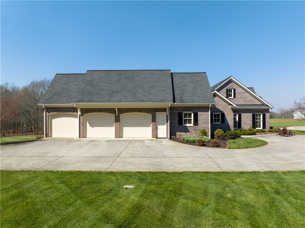 421 East Church Road Easley, SC 29642 - Photo 5 of 50