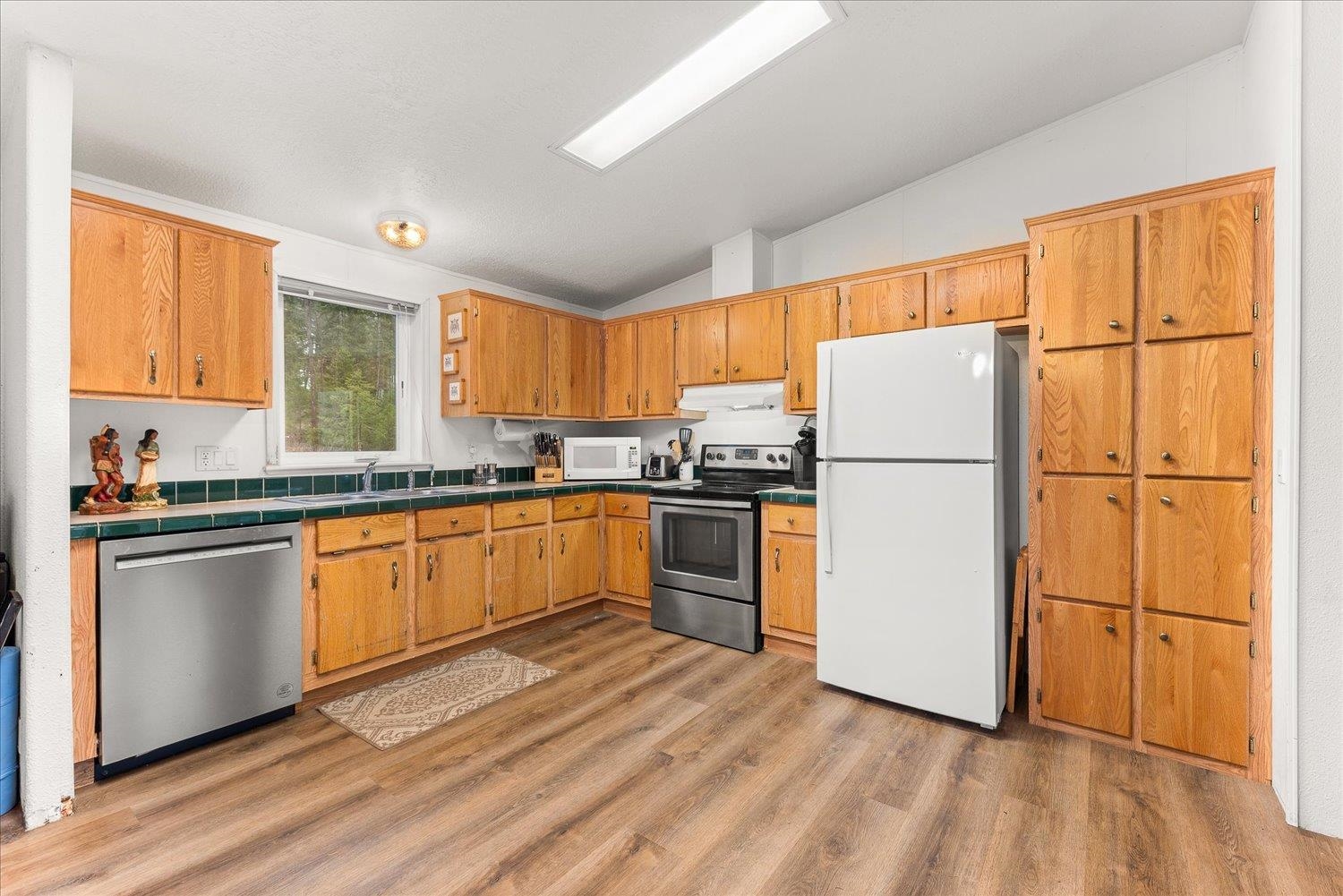 352 Independence Road Newport, WA 99156 - Photo 6 of 27 Gallery Image 6