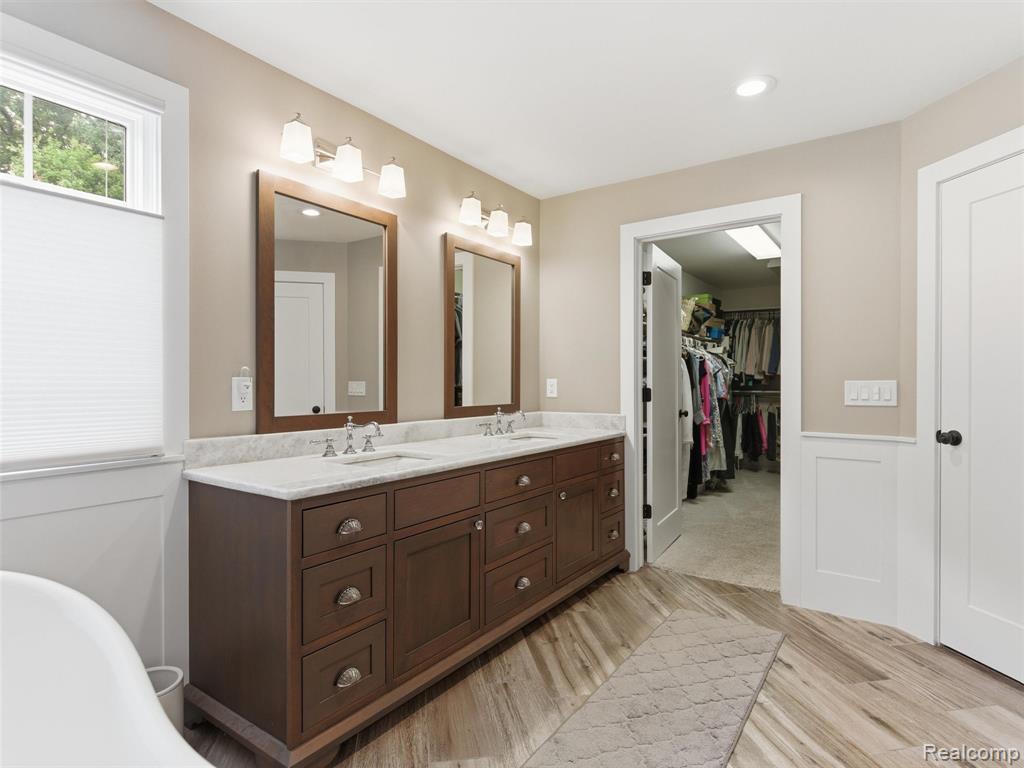 5454 Creekmonte Drive Rochester, MI 48306 - Photo 28 of 69