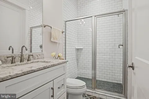 $1,950,000 | 1416 Ross Drive Southwest, Vienna, VA 22180