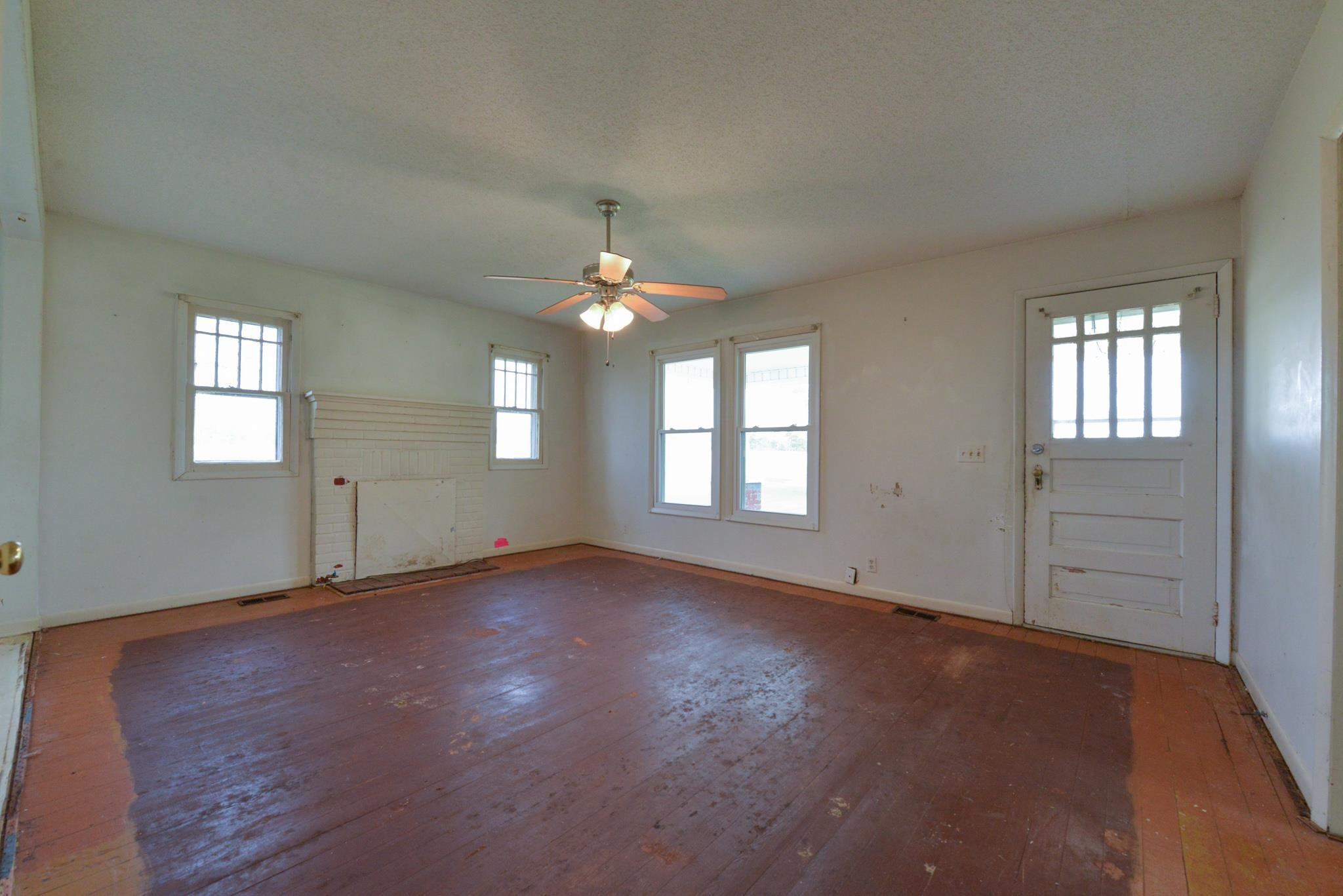 604 Bear Road Benson, NC 27504 - Photo 4 of 35 Photo 4