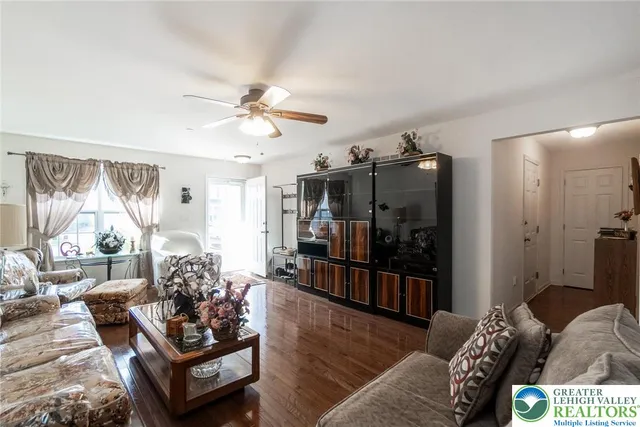 $415,000 | 977 South Fork Drive, Easton, PA 18040