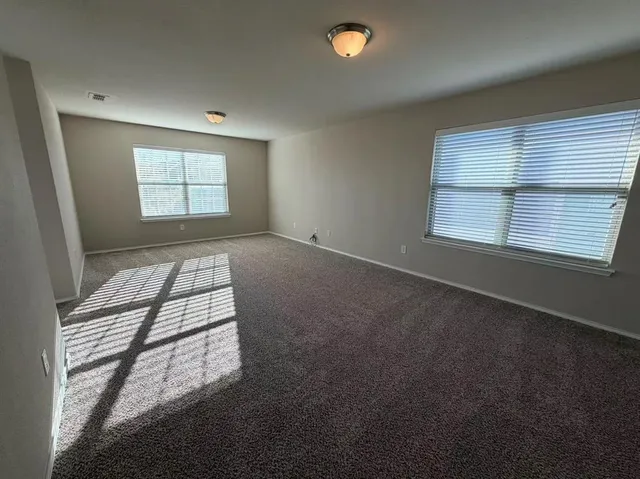 $379,000 | 725 Hartsfield Street, Aubrey, TX 76227