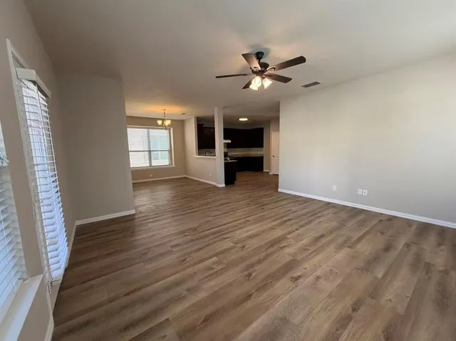 $379,000 | 725 Hartsfield Street, Aubrey, TX 76227