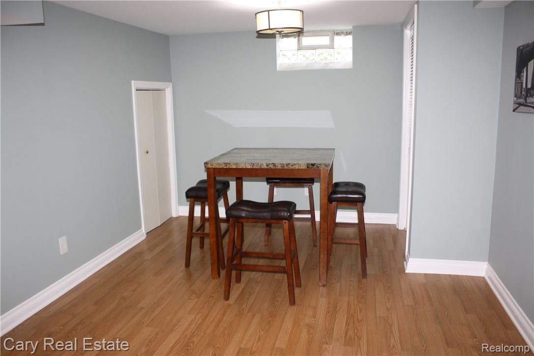 2275 Oxford Road Berkley, MI 48072 - Photo 34 of 40 IMG_4391.JPG