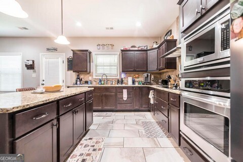 305 Dog Fennel Lane Perry, GA 31069 - Photo 10 of 29