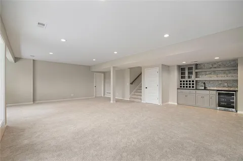 $706,900 | 25030 West 141st Street, Olathe, KS 66061