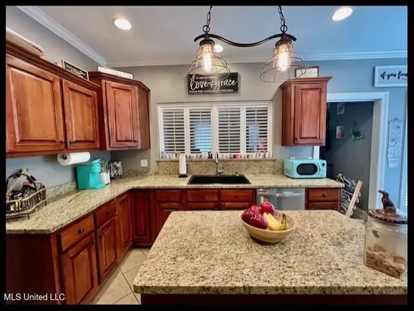 $436,000 | 1742 West Keenlan Drive, Hernando, MS 38632